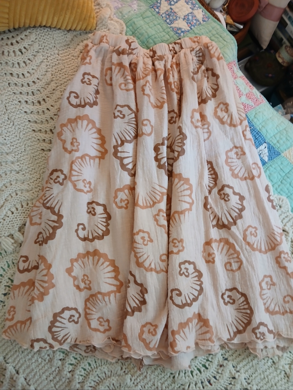 Vintage Crepe Midi Skirt Size S/M